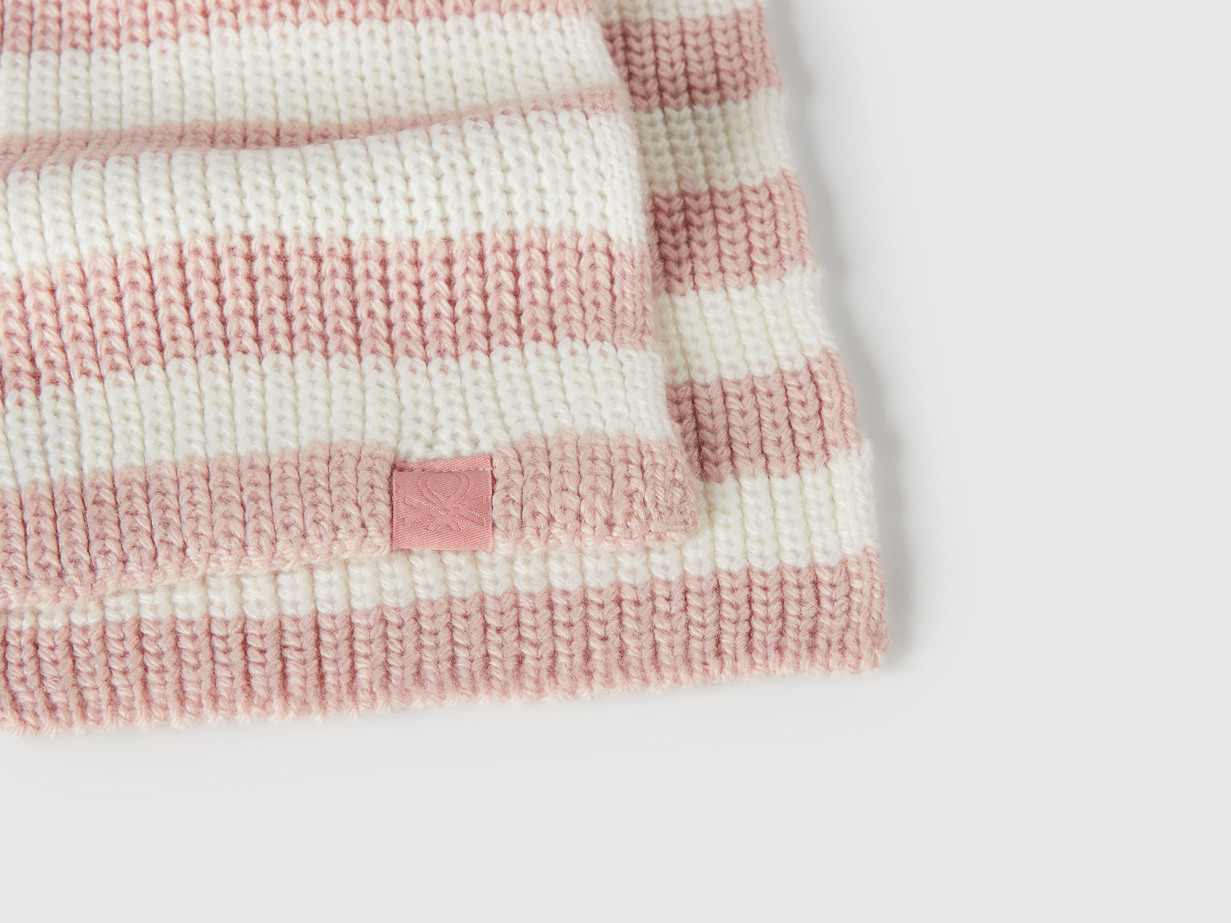 KNITTED SCARF Junior Boy image number 3